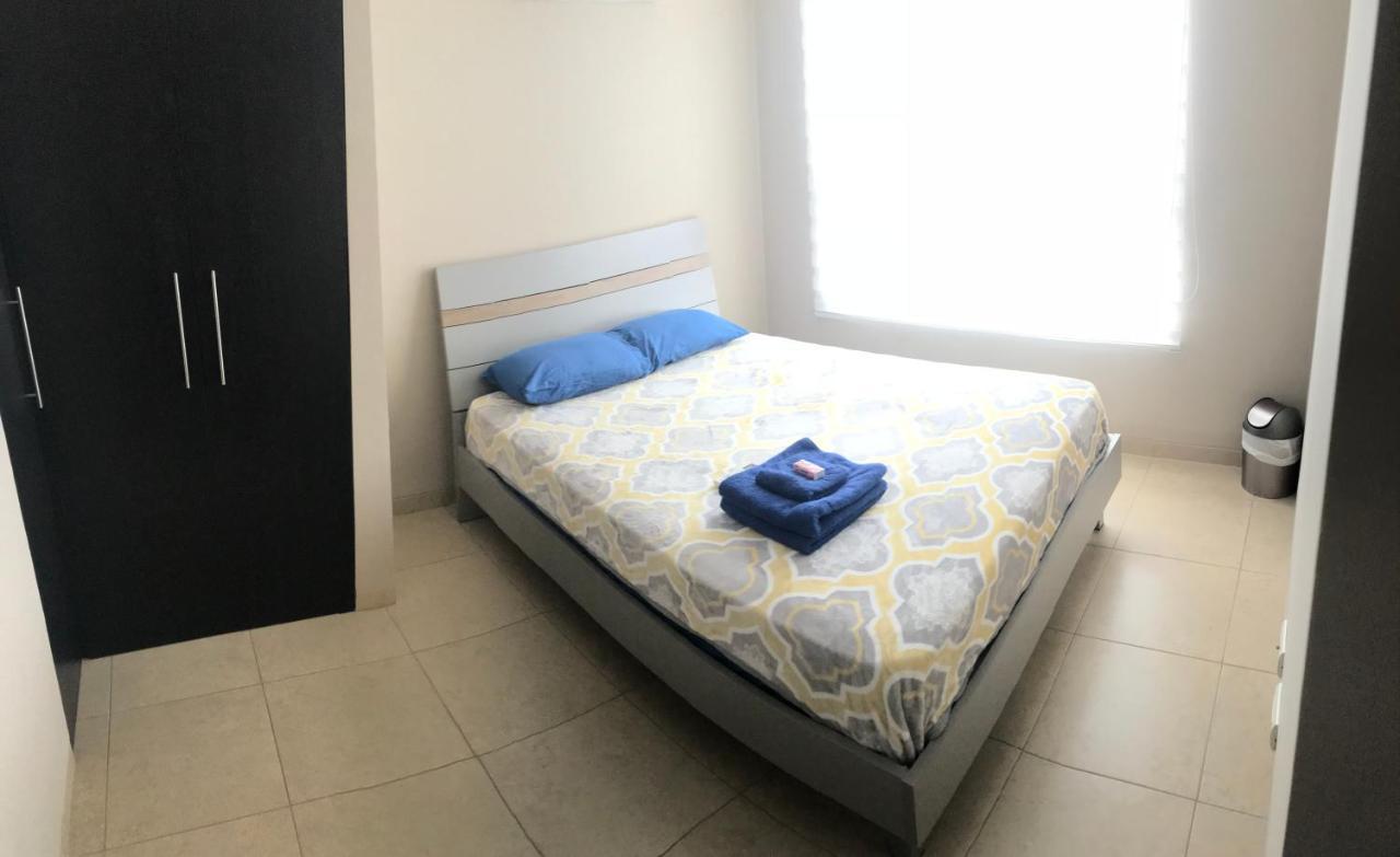 1310 Luxury Room Near Of The Airport - Edificio Kennedy Town Center #403 กวายากิล ภายนอก รูปภาพ